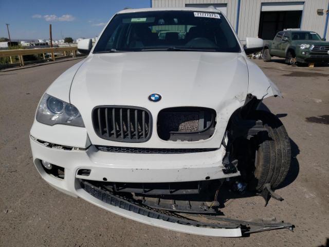 5UXZV8C58D0C16359 - 2013 BMW X5 XDRIVE50I WHITE photo 5