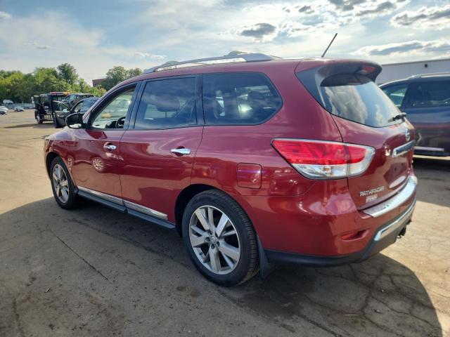 5N1AR2MM1GC608374 - 2016 NISSAN PATHFINDER S 红色 照片 2