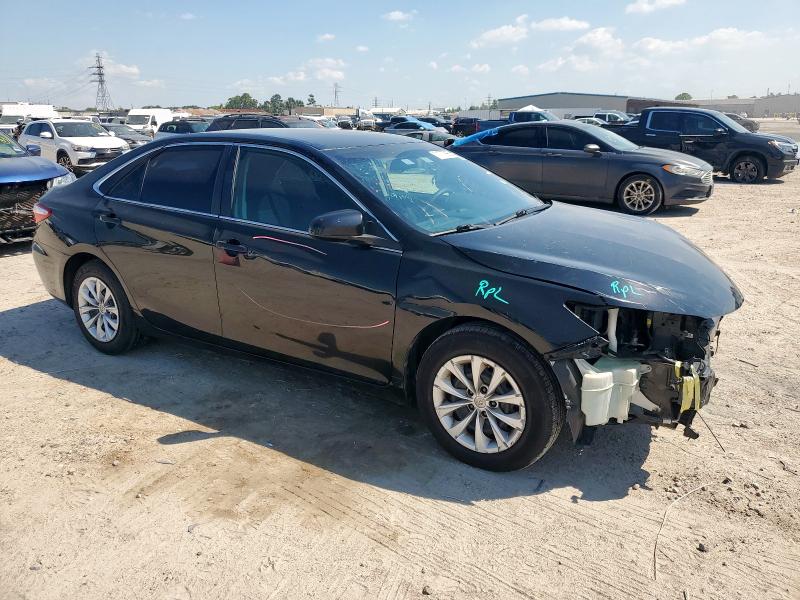 4T4BF1FK6GR570966 - 2016 TOYOTA CAMRY LE Negro foto 4