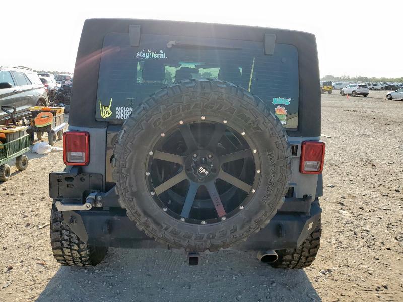 1C4AJWAG5DL666419 - 2013 JEEP WRANGLER SPORT 石墨色 照片 6