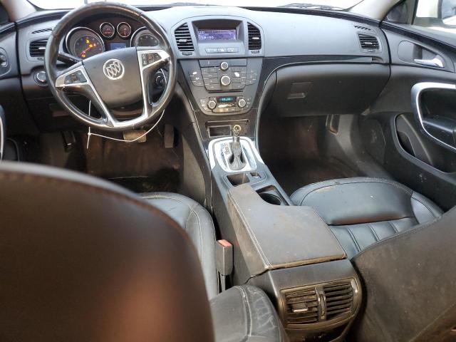 2G4GR5EKXC9113620 - 2012 BUICK REGAL WHITE photo 8