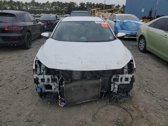 2HGFC2F56JH502736 - 2018 HONDA CIVIC LX WHITE photo 5