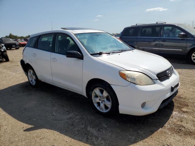 2T1KR30E78C707190 - 2008 TOYOTA COROLLA MA XR WHITE photo 4