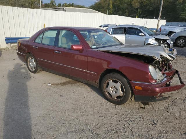 WDBJF82H0XX019278 - 1999 MERCEDES-BENZ E 320 4MATIC MAROON photo 4