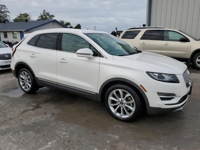5LMCJ2C93KUL18070 - 2019 LINCOLN MKC SELECT Սպիտակ լուսանկար 4