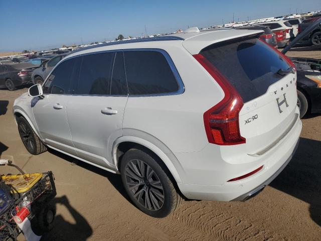 YV4A22PK0M1681064 - 2021 VOLVO XC90 T6 MOMENTUM WHITE photo 2