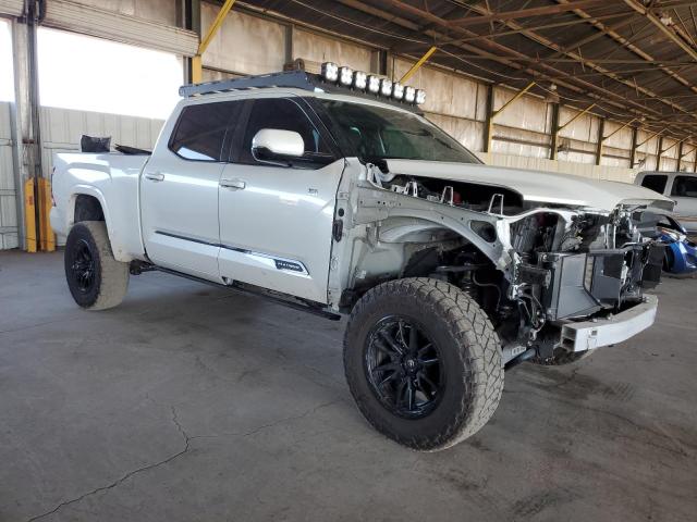 5TFNA5EC2PX017659 - 2023 TOYOTA TUNDRA CREWMAX PLATINUM თეთრი ფოტო 4
