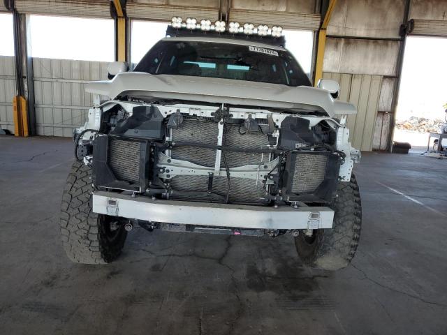 5TFNA5EC2PX017659 - 2023 TOYOTA TUNDRA CREWMAX PLATINUM თეთრი ფოტო 5