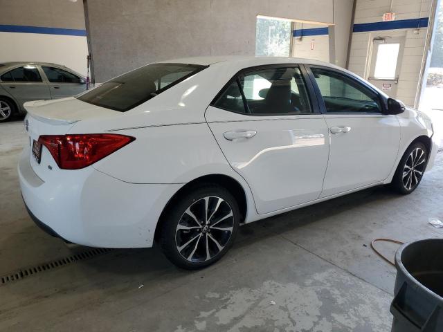 2T1BURHE3JC967422 - 2018 TOYOTA COROLLA L თეთრი ფოტო 3