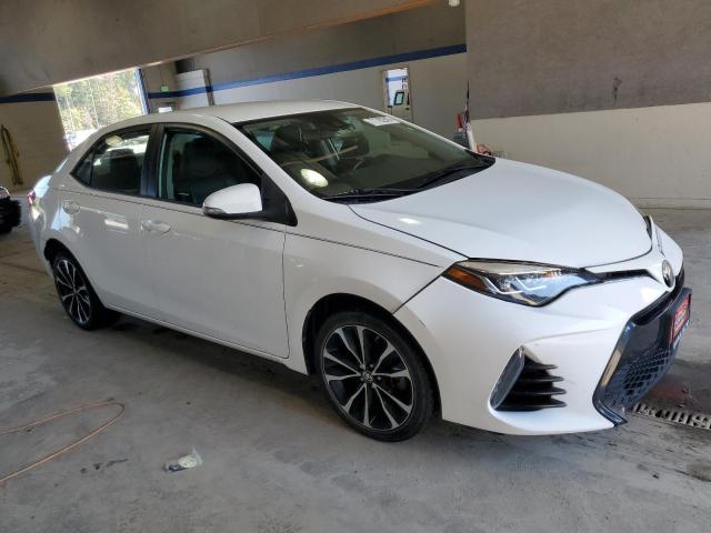 2T1BURHE3JC967422 - 2018 TOYOTA COROLLA L თეთრი ფოტო 4