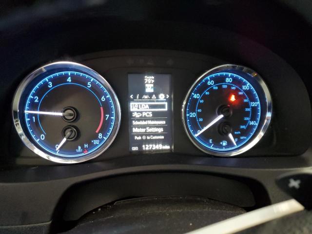 2T1BURHE3JC967422 - 2018 TOYOTA COROLLA L თეთრი ფოტო 9