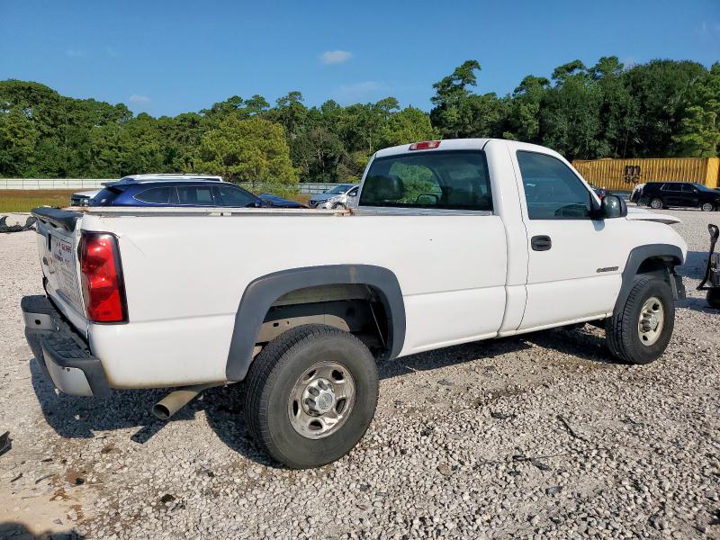 1GCHC24U36E126545 - 2006 CHEVROLET SILVERADO C2500 HEAVY DUTY WHITE photo 3
