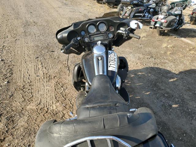 1HD1FC4108Y688293 - 2008 HARLEY-DAVIDSON FLHTCUI BLACK photo 6