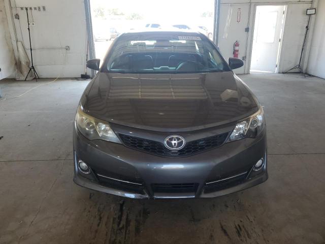 4T1BF1FK8CU189169 - 2012 TOYOTA CAMRY BASE GRAY photo 5