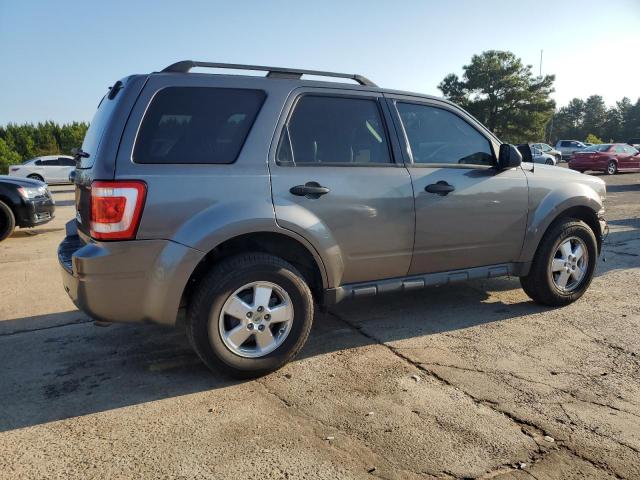 1FMCU0D79BKB18771 - 2011 FORD ESCAPE XLT GRAY photo 3