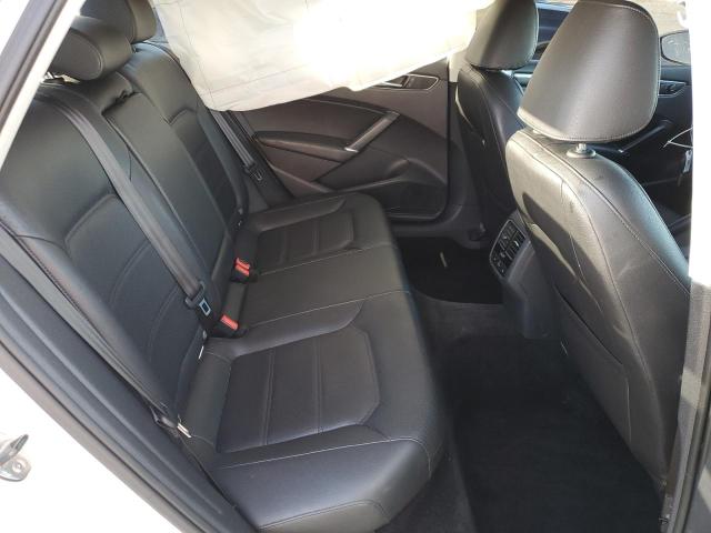 1VWGT7A34HC027510 - 2017 VOLKSWAGEN PASSAT SE أبيض صورة 10
