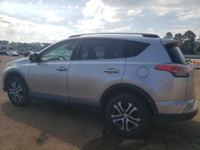 JTMZFREV0JJ186715 - 2018 TOYOTA RAV4 LE SILVER photo 2