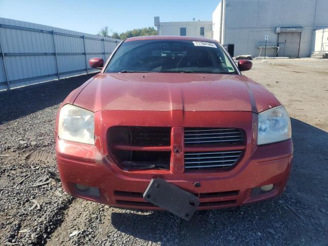 2D8GZ58275H656420 - 2005 DODGE MAGNUM R/T RED photo 5