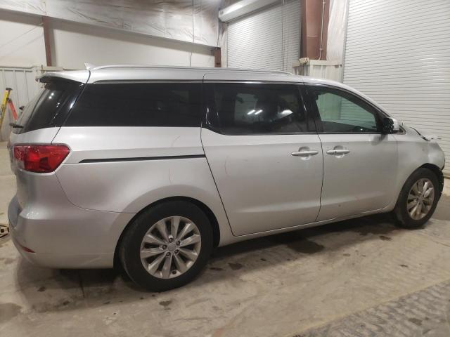 KNDMC5C18G6147698 - 2016 KIA SEDONA EX SILVER photo 3