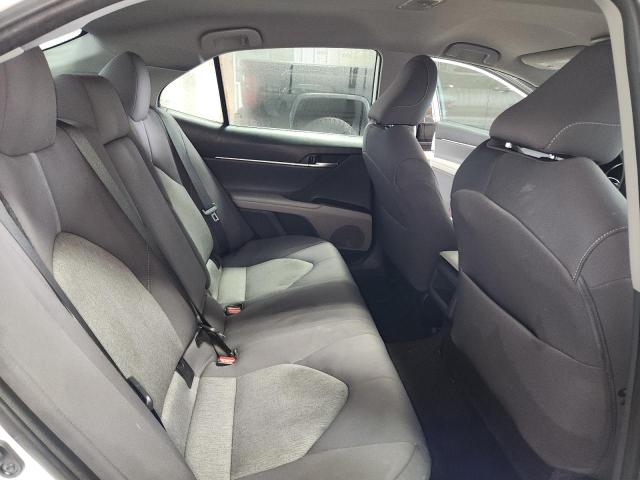 4T1C31AK0PU614488 - 2023 TOYOTA CAMRY LE WHITE photo 10