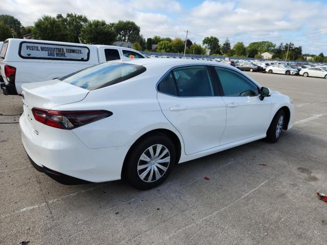 4T1C31AK0PU614488 - 2023 TOYOTA CAMRY LE WHITE photo 3