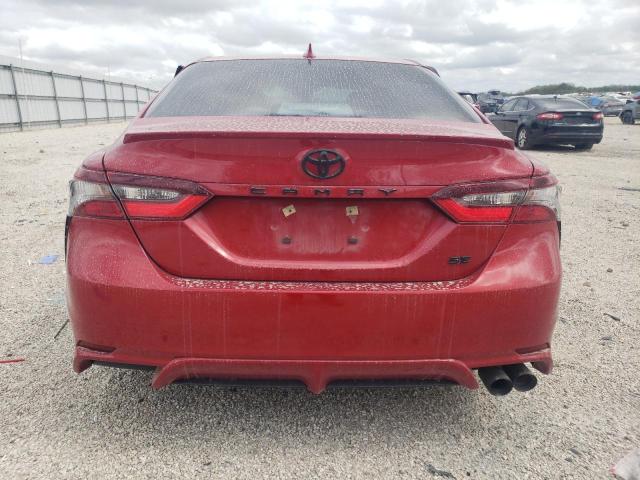4T1G11AKXPU155977 - 2023 TOYOTA CAMRY SE NIGHT SHADE RED photo 6