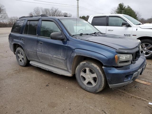 1GNDT13S532235733 - 2003 CHEVROLET TRAILBLAZE BLUE photo 4