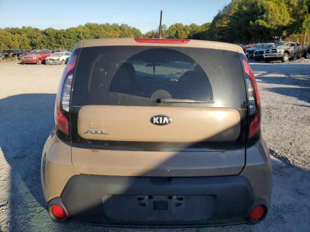 KNDJN2A26F7143813 - 2015 KIA SOUL TAN photo 6