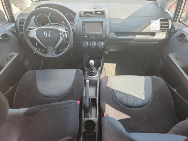 JHMGD37688S072156 - 2008 HONDA FIT SPORT SILVER photo 8