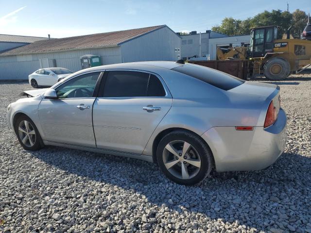1G1ZC5EU0CF104019 - 2012 CHEVROLET MALIBU 1LT SILVER photo 2