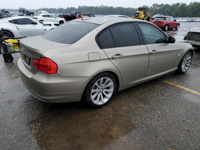 WBAPH7C50BE131360 - 2011 BMW 328 I GRAY photo 3