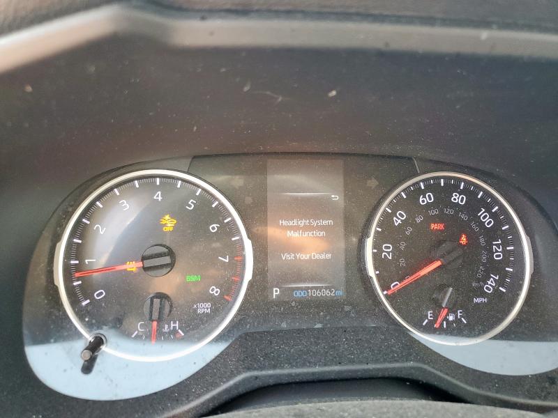 2T3W1RFV4MC119655 - 2021 TOYOTA RAV4 XLE WHITE photo 9