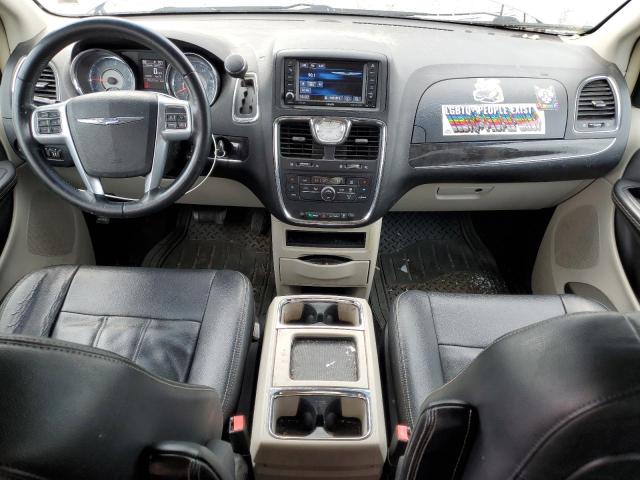 2C4RC1BG5DR781706 - 2013 CHRYSLER TOWN & COU TOURING SILVER photo 8