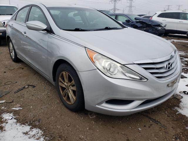 5NPEB4AC3BH144826 - 2011 HYUNDAI SONATA GLS SILVER photo 4