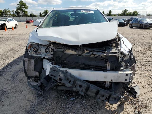 1G1ZC5E05CF132508 - 2012 CHEVROLET MALIBU 1LT WHITE photo 5