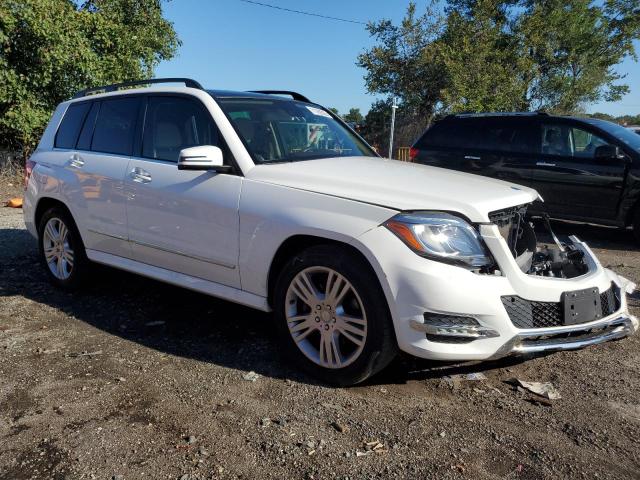 WDCGG8JB5FG395408 - 2015 MERCEDES-BENZ GLK 350 4MATIC WHITE photo 4