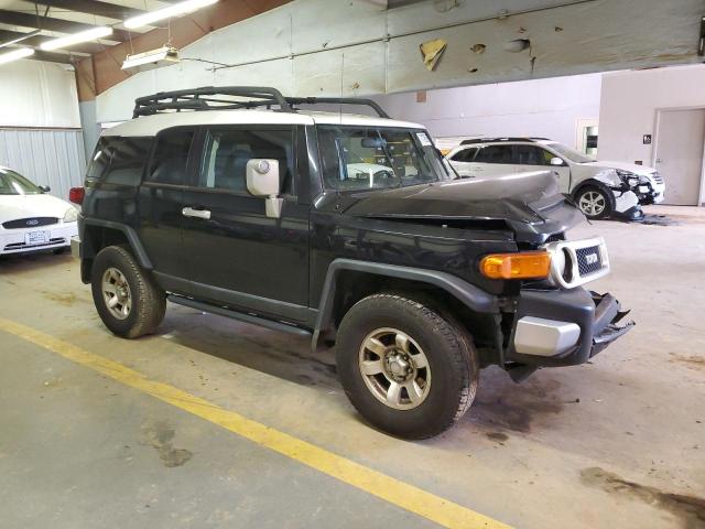 JTEBU11F370003700 - 2007 TOYOTA FJ CRUISER BLACK photo 4