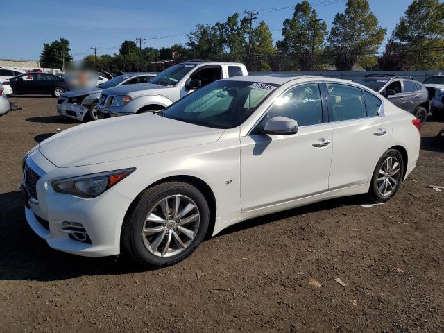 2015 INFINITI Q50 BASE, 