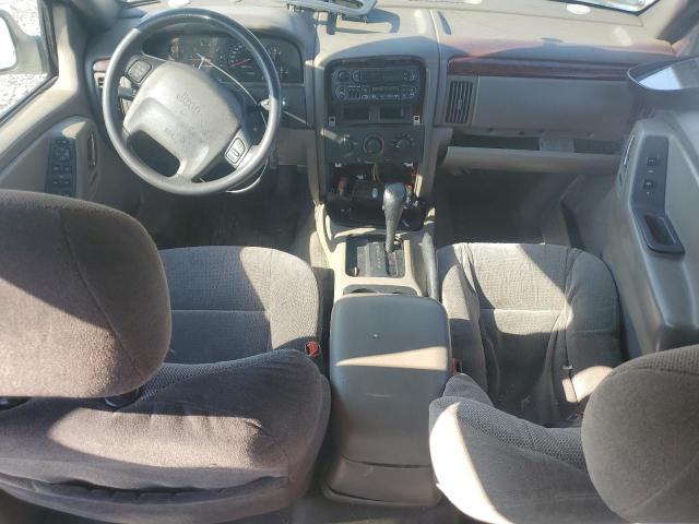 1J4G248S1YC329719 - 2000 JEEP GRAND CHEROKEE LAREDO WHITE photo 8