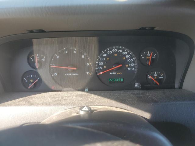 1J4G248S1YC329719 - 2000 JEEP GRAND CHEROKEE LAREDO WHITE photo 9