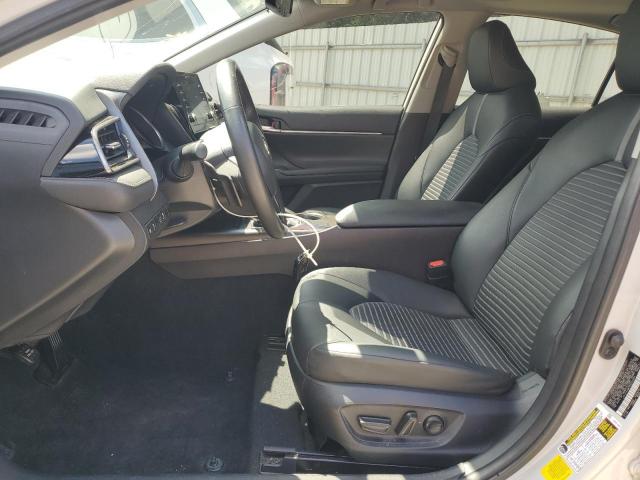 4T1T11AK5RU243384 - 2024 TOYOTA CAMRY SE NIGHT SHADE WHITE photo 7