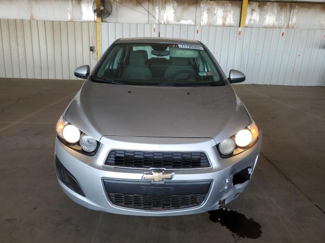 1G1JA5SH5C4189929 - 2012 CHEVROLET SONIC LS ვერცხლისფერი ფოტო 5