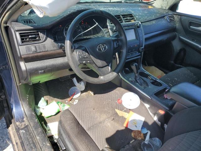 4T4BF1FK5FR494980 - 2015 TOYOTA CAMRY LE BLUE photo 8