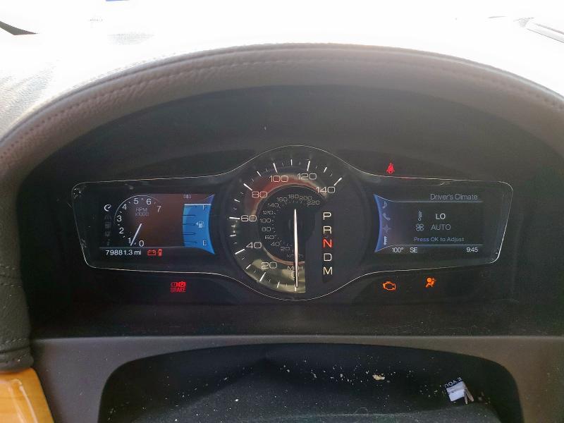 2LMDJ6JK3CBL02578 - 2012 LINCOLN MKX WHITE photo 9