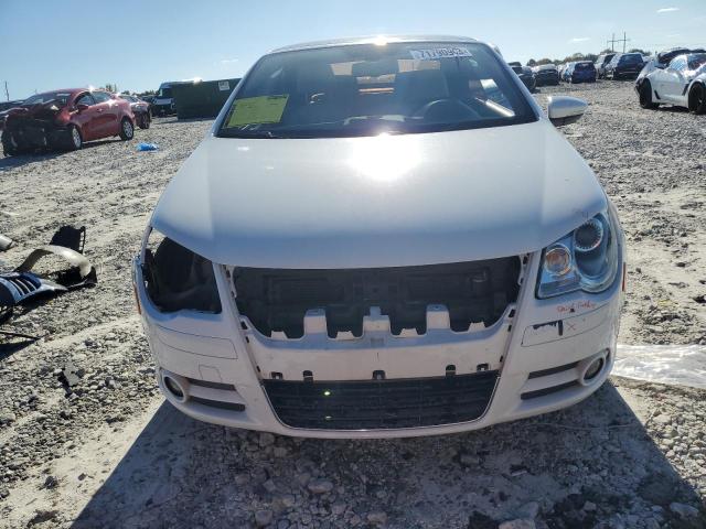 WVWFA7AH1AV016054 - 2010 VOLKSWAGEN EOS LUX 白色 照片 5