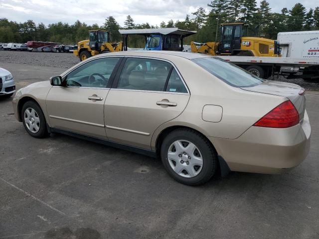 1HGCM56457A034921 - 2006 HONDA CIVIC LX GOLD photo 2