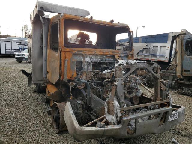 4V5K99GF07N460818 - 2007 VOLVO VHD BURN photo 1