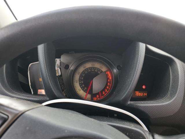 JTKKUPB49D1033951 - 2013 TOYOTA SCION XD WHITE photo 9