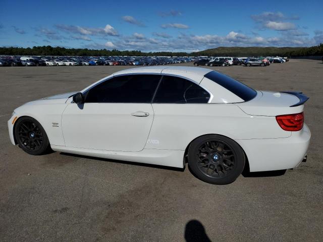 WBADX1C56CJ128216 - 2012 BMW 335 I SULEV WHITE photo 2