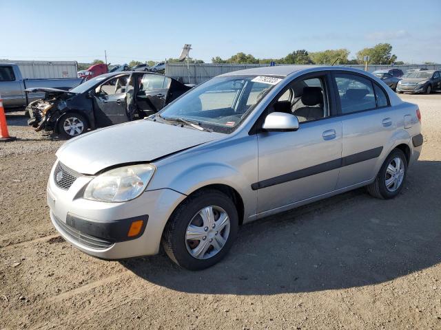 KNADE223496495879 - 2009 KIA RIO BASE SILVER photo 1